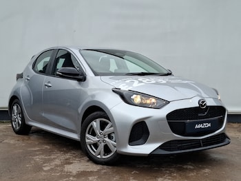 Mazda Mazda2 HYBRID feature image
