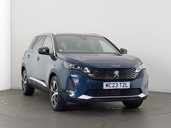 Peugeot - 5008