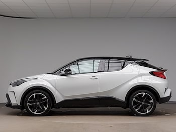 Used Toyota C-HR 2023 for sale - 78480662: Photo