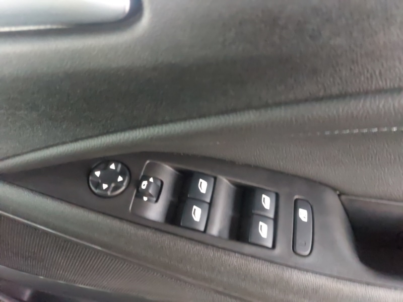 Used Vauxhall Crossland 2021 for sale - 76764251: Photo 10