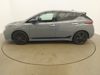 Used Nissan Leaf 2022 for sale - 79561013: Photo
