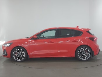 Used Ford Focus 2022 for sale - 78901630: Photo