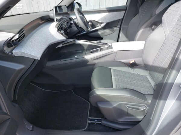 Used Peugeot 5008 2025 for sale - 76258643: Photo 5