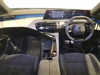 Used Peugeot 3008 2024 for sale - 75939243: Photo