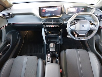 Used Peugeot 2008 2024 for sale - 77782927: Photo