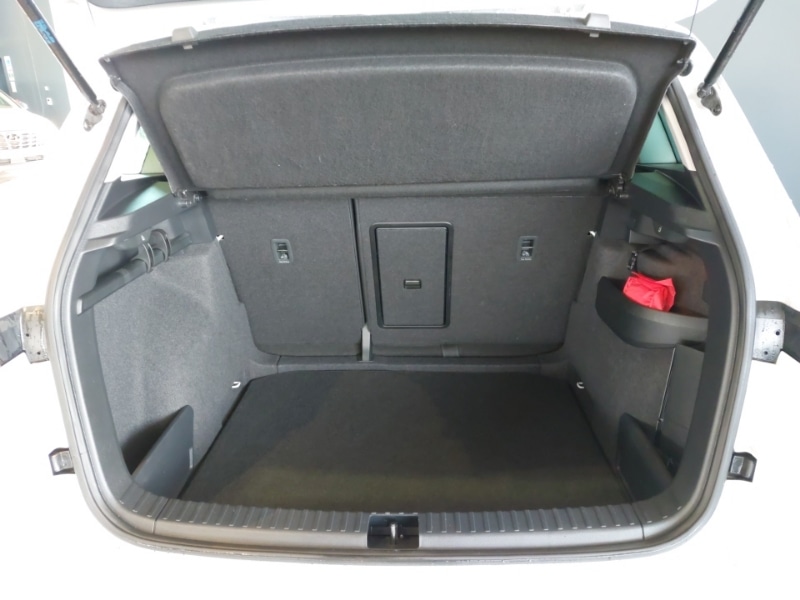 Used Skoda Karoq 2023 for sale - 78198353: Photo 8