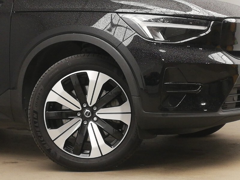 Used Volvo XC40 2023 for sale - 78041531: Photo 9