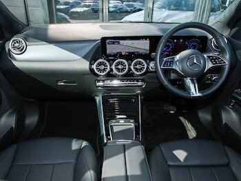 Used Mercedes-Benz EQA 2024 for sale - 76947917: Photo