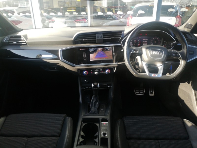 Used Audi Q3 2021 for sale - 77969468: Photo 2