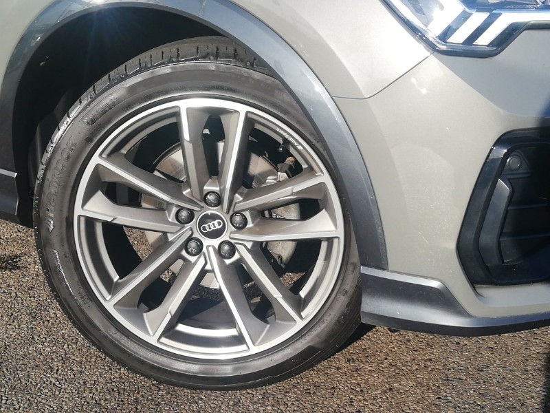 Used Audi Q3 2021 for sale - 77969468: Photo 9