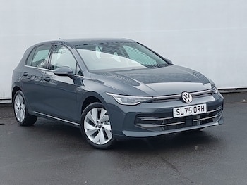 Used Volkswagen Golf 2025 for sale - 76983708: Photo