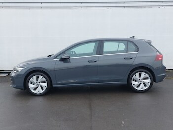 Used Volkswagen Golf 2025 for sale - 76983708: Photo