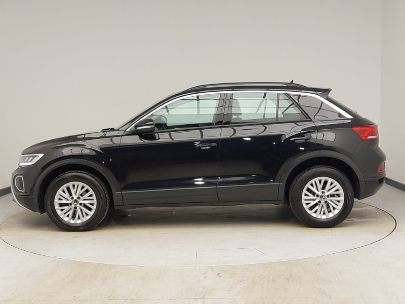 Used Volkswagen T-Roc 2023 for sale - 77214572: Photo 4