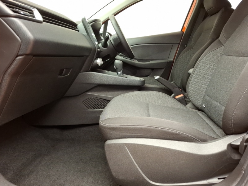 Used Renault Clio 2022 for sale - 76881046: Photo 5