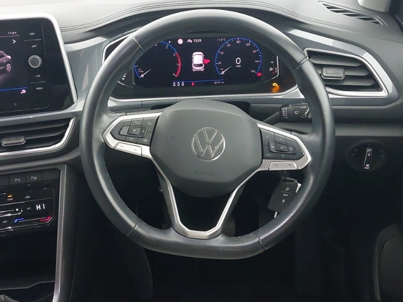 Used Volkswagen T-Roc 2023 for sale - 77923487: Photo 7