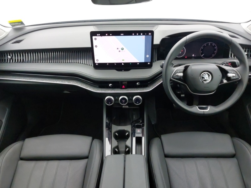 Used Skoda Superb 2024 for sale - 76456234: Photo 2