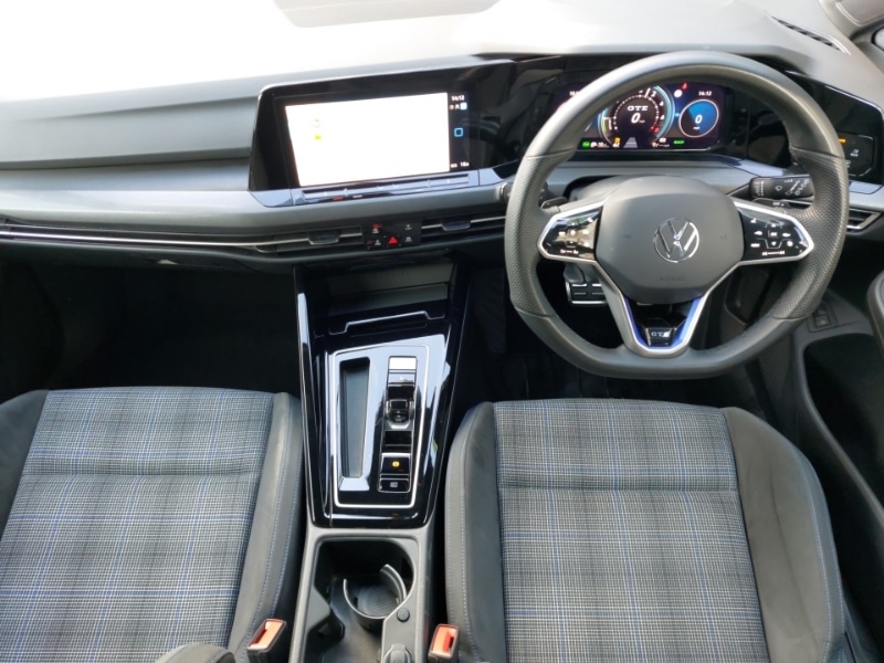 Used Volkswagen Golf 2023 for sale - 77985895: Photo 2