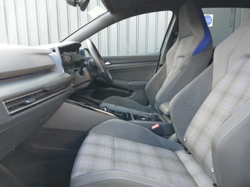 Used Volkswagen Golf 2023 for sale - 77985895: Photo 5