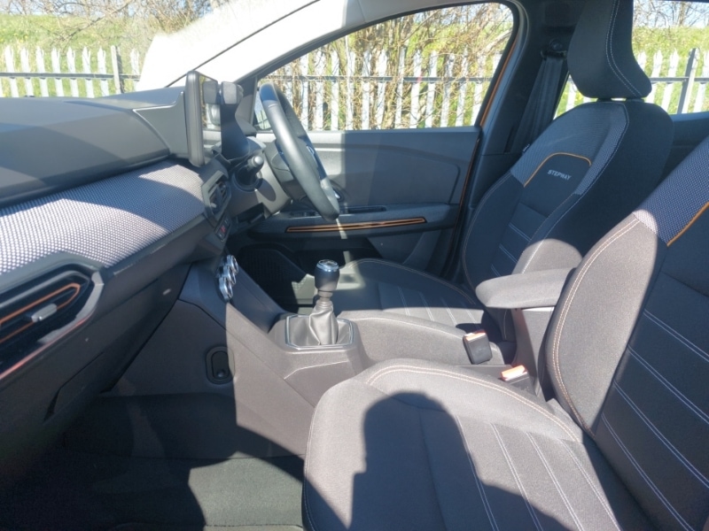 Used Dacia Sandero Stepway 2021 for sale - 76427022: Photo 5