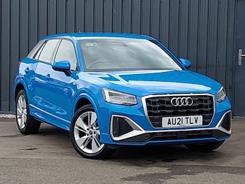 Audi - Q2