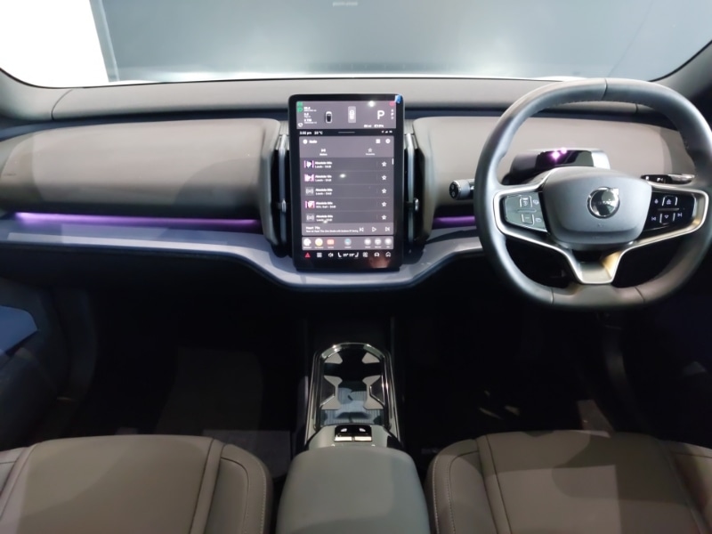 Used Volvo EX30 2024 for sale - 76465709: Photo 2