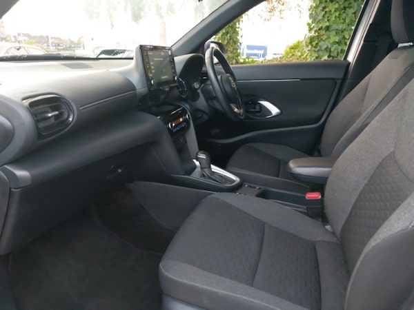 Used Toyota Yaris Cross 2022 for sale - 76331410: Photo 5