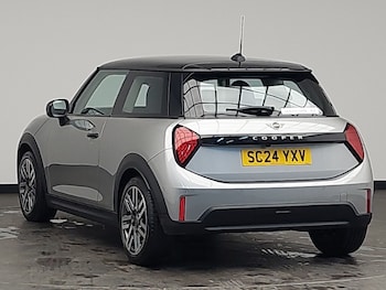 Used MINI Cooper 2024 for sale - 76726824: Photo