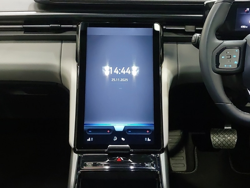 Used Ford Explorer 2025 for sale - 76713870: Photo 10