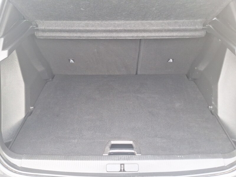 Used Peugeot 2008 2023 for sale - 77365736: Photo 8