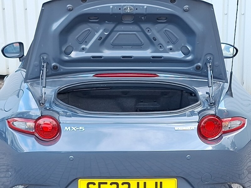 Used Mazda MX-5 2023 for sale - 76465623: Photo 8