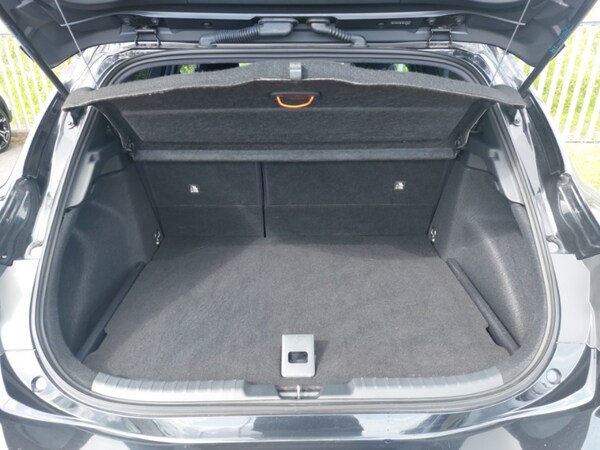 Used Toyota Corolla 2022 for sale - 76116055: Photo 8