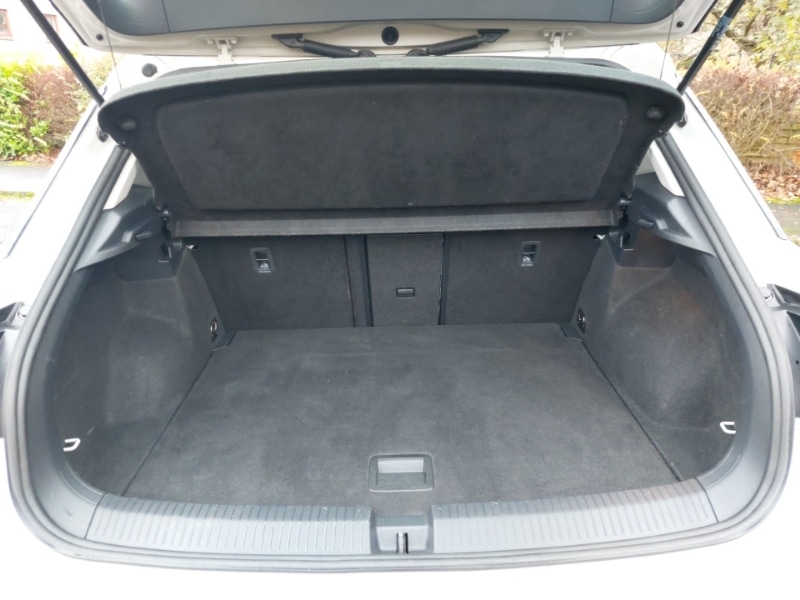 Used Volkswagen T-Roc 2022 for sale - 77130360: Photo 8