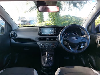 Used Hyundai i10 2023 for sale - 75873249: Photo