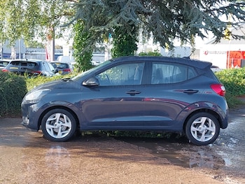Used Hyundai i10 2023 for sale - 75873249: Photo