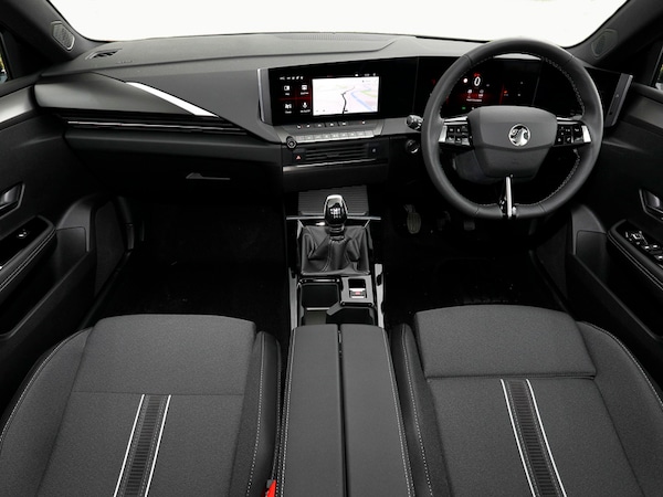 Used Vauxhall Astra 2025 for sale - 76229866: Photo 2