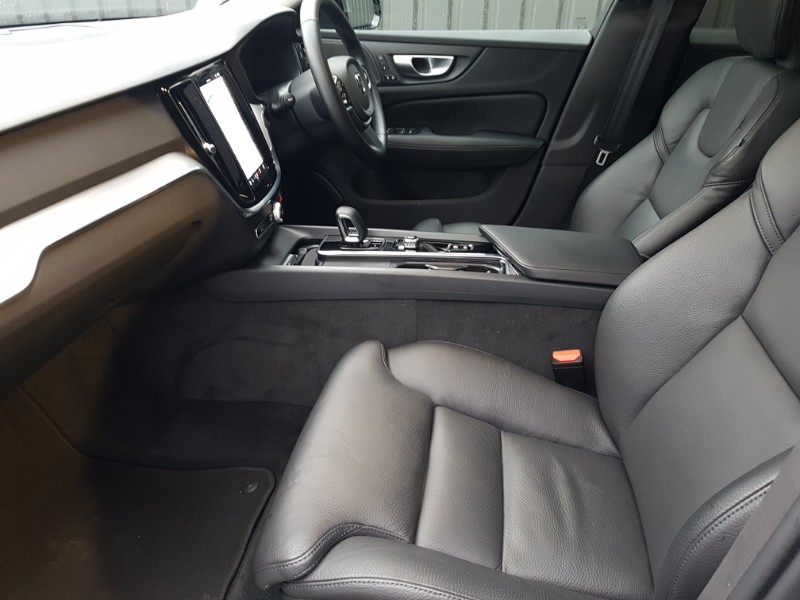 Used Volvo V60 2025 for sale - 77972246: Photo 5