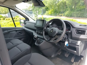 Used Renault Trafic 2024 for sale - 79505477: Photo