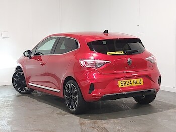 Used Renault Clio 2024 for sale - 78952428: Photo