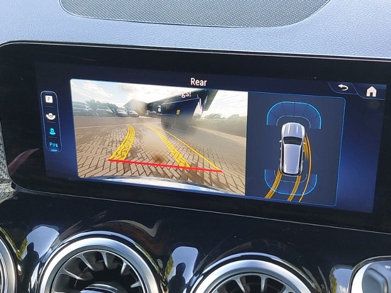 Used Mercedes-Benz GLB 2024 for sale - 76543898: Photo 11