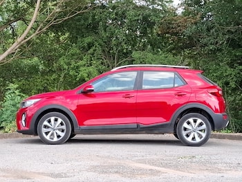 Used Kia Stonic 2023 for sale - 79180571: Photo