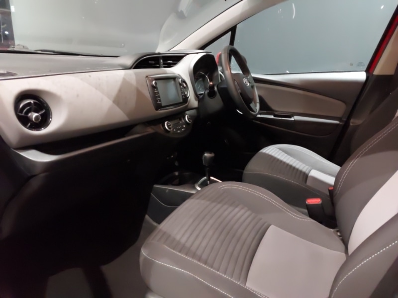 Used Toyota Yaris 2020 for sale - 76855531: Photo 5