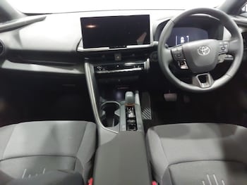 Used Toyota C-HR 2025 for sale - 75882030: Photo