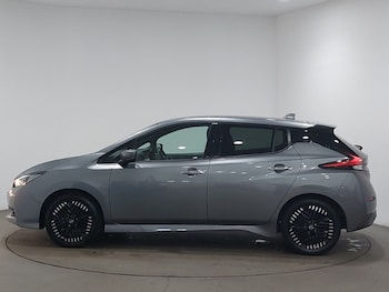 Used Nissan Leaf 2023 for sale - 78439097: Photo
