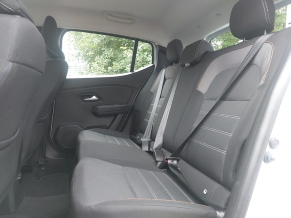 Used Dacia Sandero Stepway 2022 for sale - 76288747: Photo 6