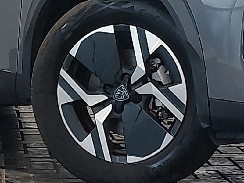 Used Peugeot 2008 2024 for sale - 76479123: Photo 9