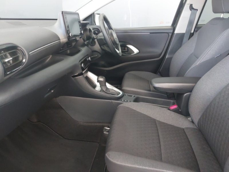 Used Toyota Yaris 2023 for sale - 76497808: Photo 5