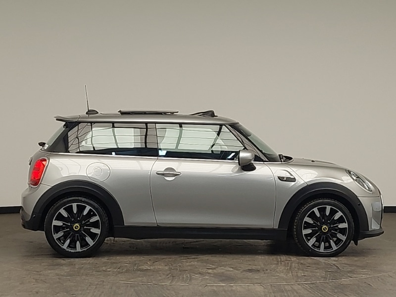 Used MINI Hatch 2023 for sale - 77439094: Photo 2