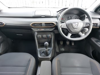 Used Dacia Sandero Stepway 2022 for sale - 78334107: Photo