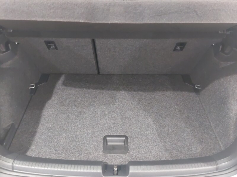 Used Volkswagen Polo 2021 for sale - 76721152: Photo 8