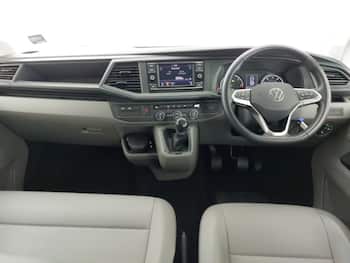 Used Volkswagen Transporter Shuttle 2024 for sale - 79626156: Photo